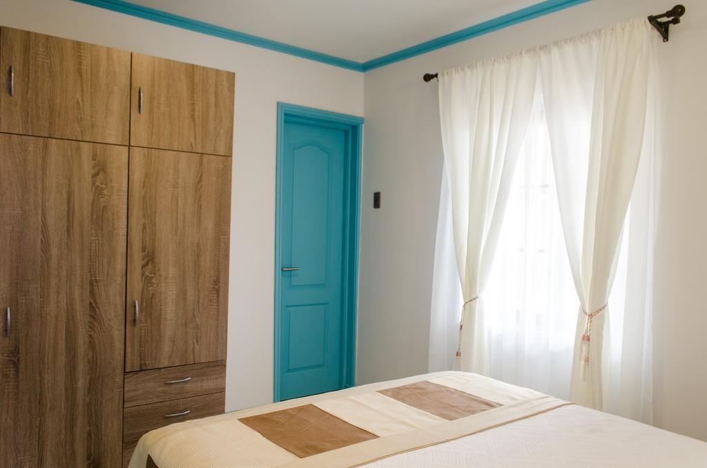 Hostal Casa Yolanda ビニャ・デル・マール エクステリア 写真
