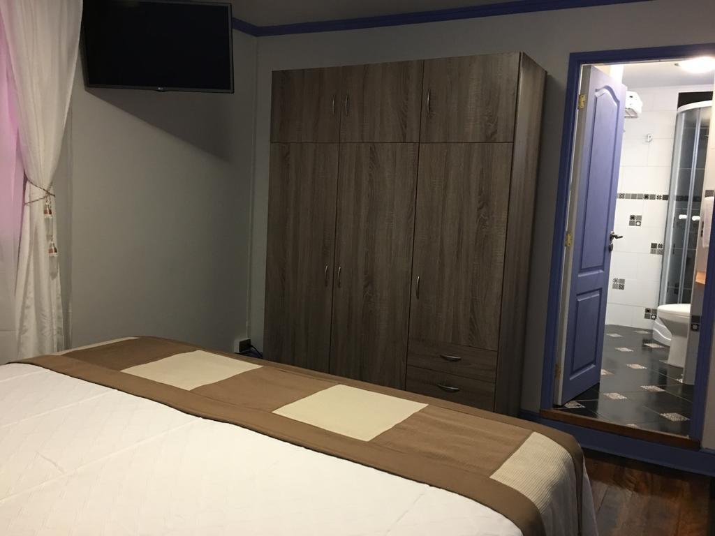 Hostal Casa Yolanda ビニャ・デル・マール エクステリア 写真